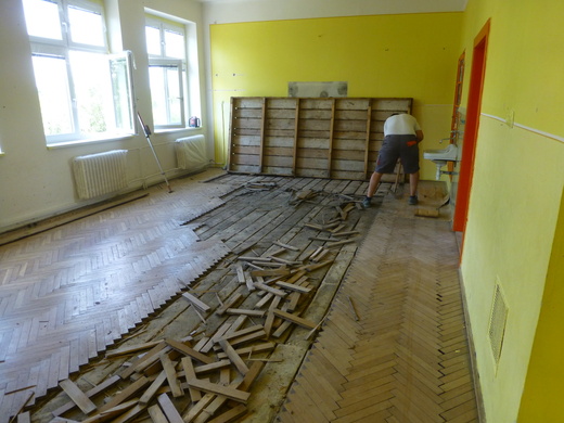 2014 Modernizace učebny.JPG