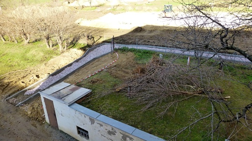 2017 Stavba víceúčelového hřiště 02.JPG