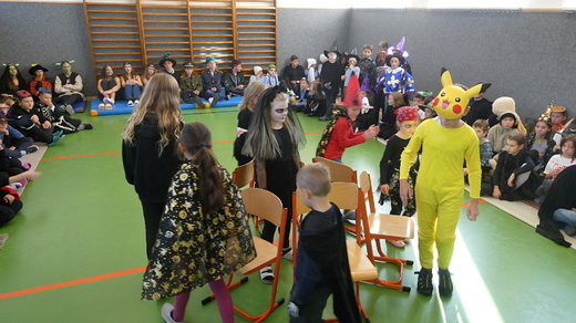 Halloweenská párty.JPG