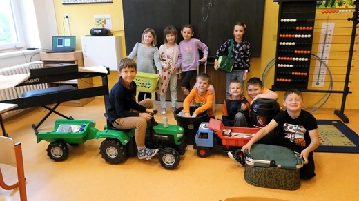 Netradiční pomůcky.JPG