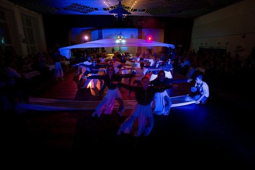 Školní ples 01.jpg