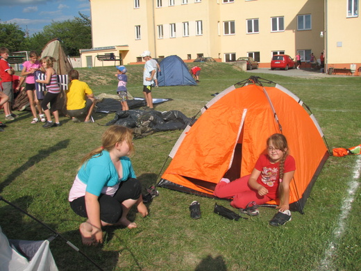 Stanování ve škole 2012.JPG