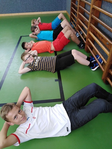 Testování tělesné zdatnosti.jpg